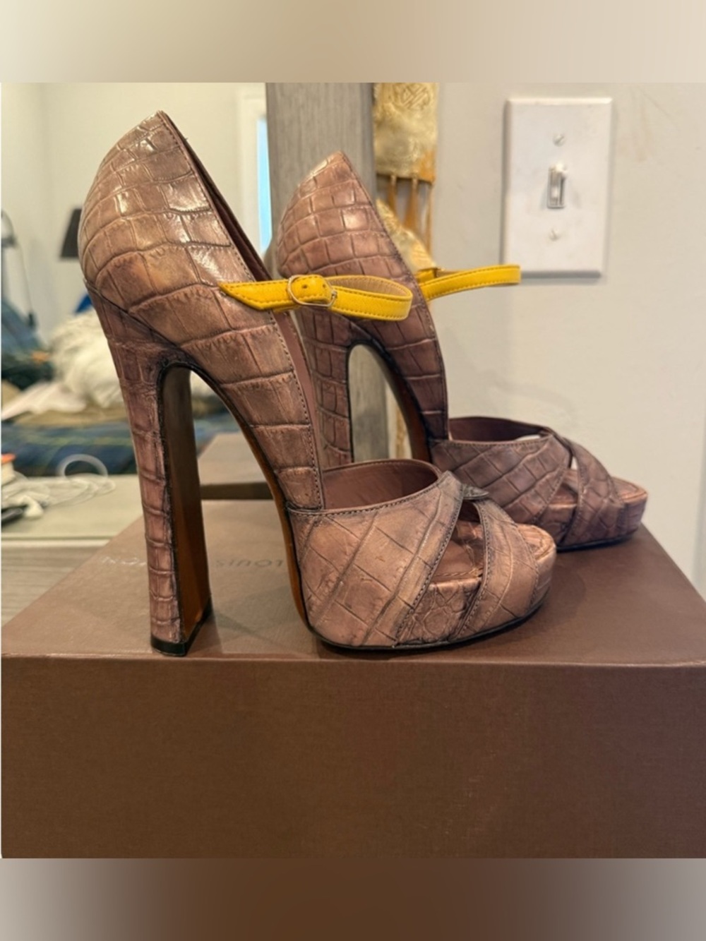 ***SOLD*** Louis Vuitton Fall 2013 Crocodile High Heel - Picture 5 of 5